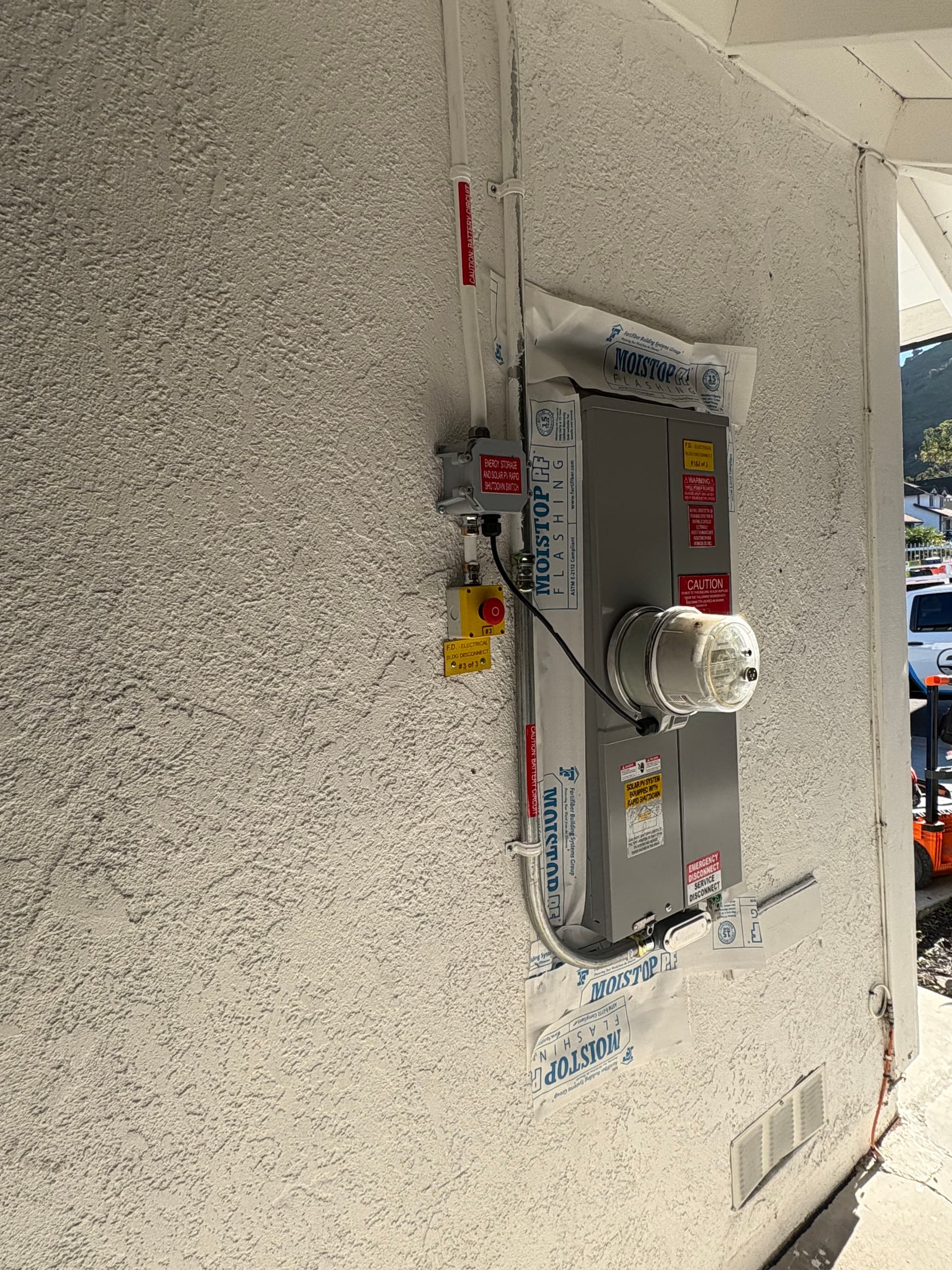 Free Panel Upgrade Through SCE's Charge Ready Home Program image